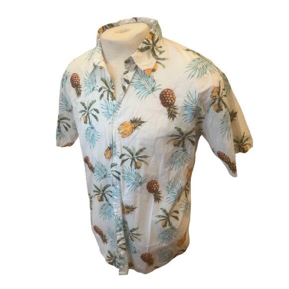VOGAL HAWAIIAN SHIRT PINEAPPLE DESIGN SHORT SLEEVE MENS SIZE LARGE - Picture 2 of 6